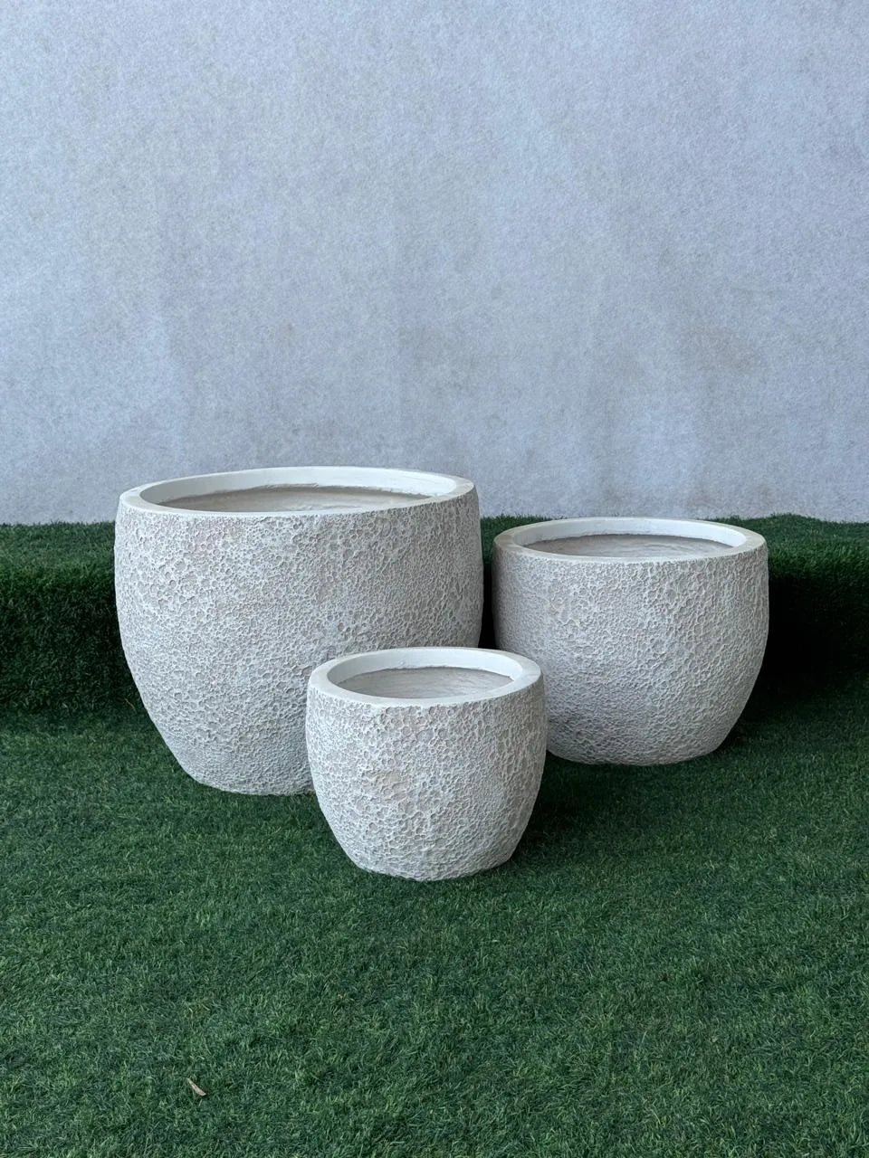White Textured Fiber Pot Set – Lightweight, Durable & Modern
